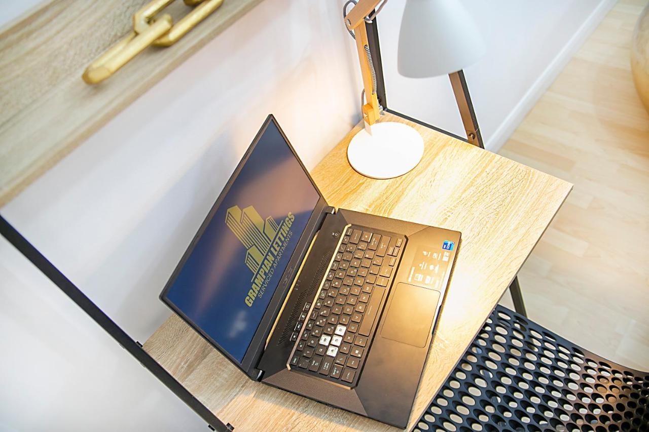 Bannermill Place Lodge ✪ Grampian Lettings Ltd アバディーン エクステリア 写真