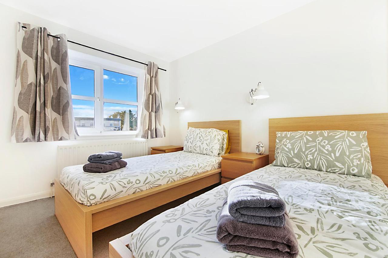 Bannermill Place Lodge ✪ Grampian Lettings Ltd アバディーン エクステリア 写真
