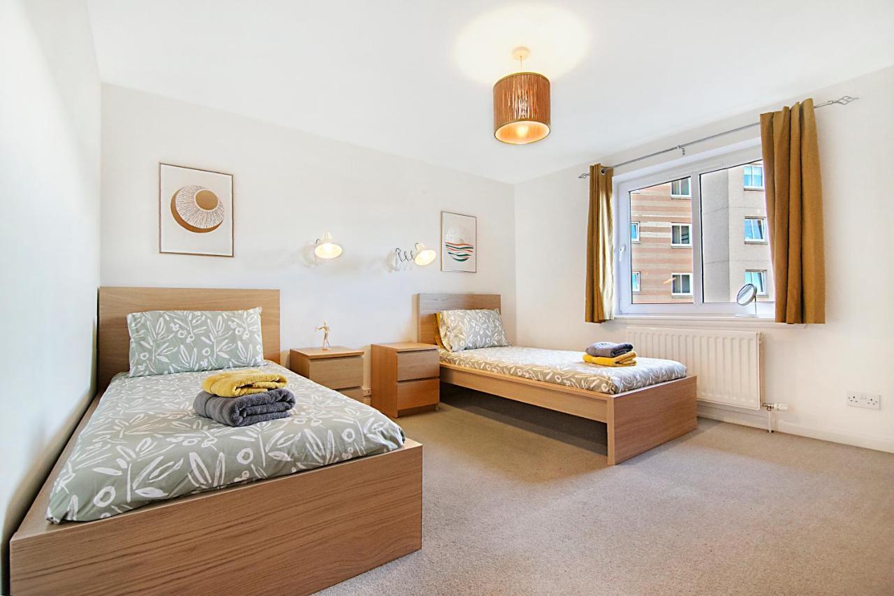 Bannermill Place Lodge ✪ Grampian Lettings Ltd アバディーン エクステリア 写真