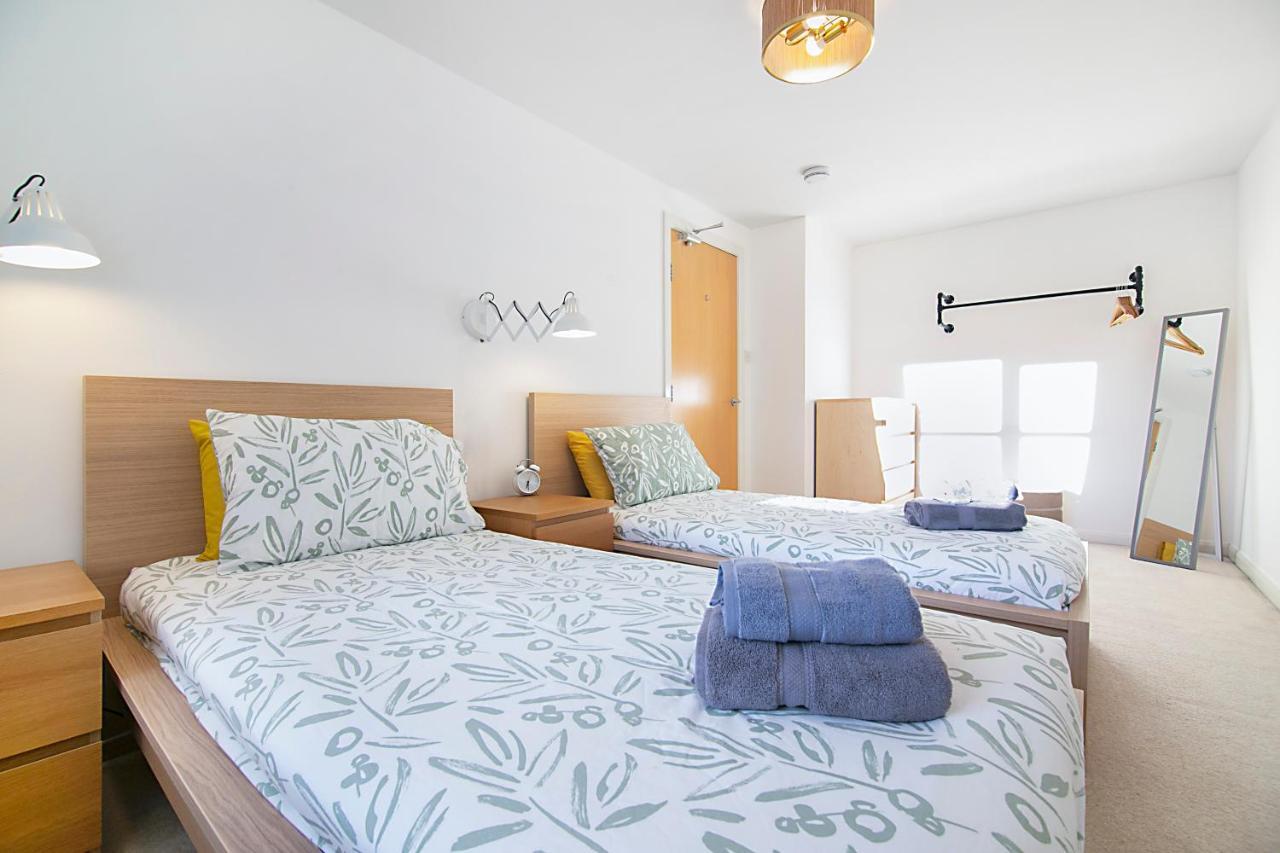 Bannermill Place Lodge ✪ Grampian Lettings Ltd アバディーン エクステリア 写真